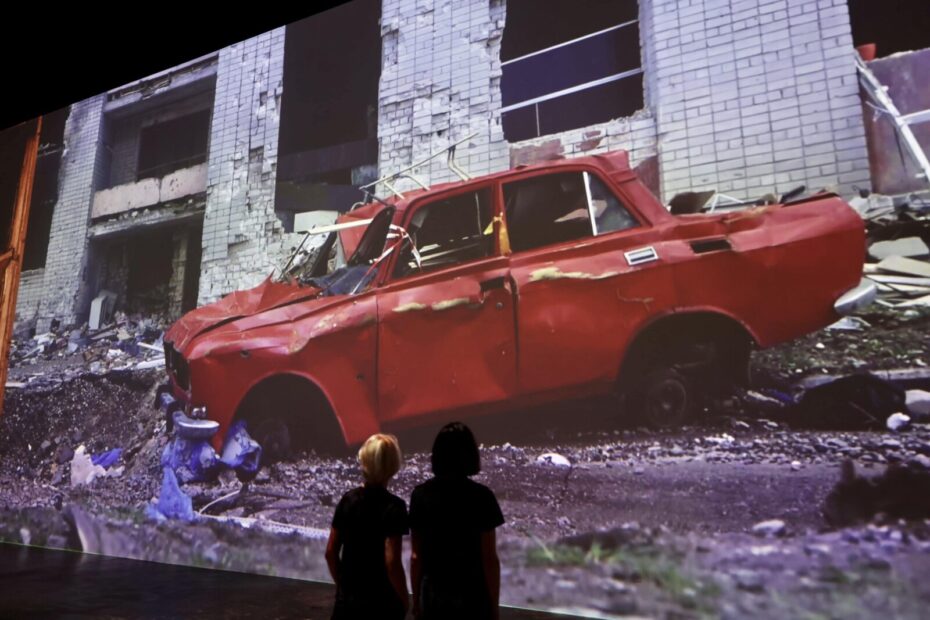 Breathing the air of war – Telling stories of the war in Ukraine through art
